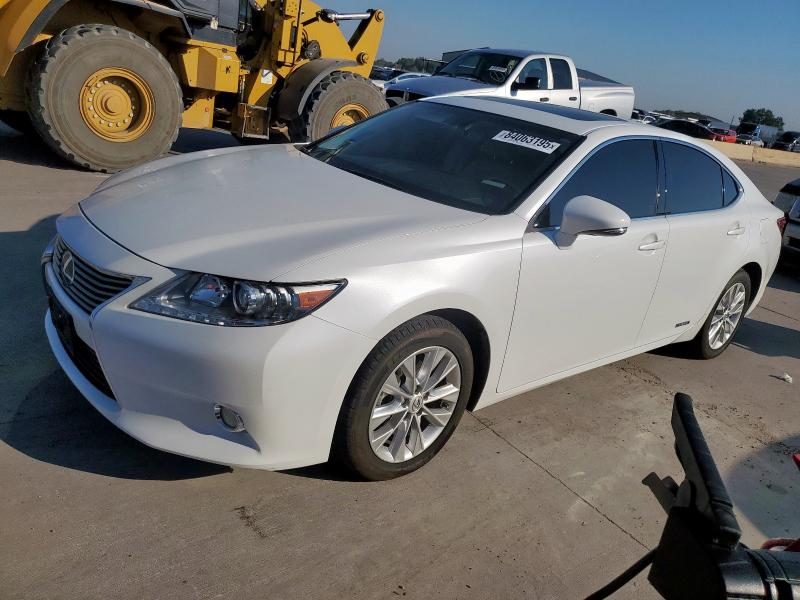 LEXUS ES 300H 2013 with VIN JTHBW1GG7D2003051 - Photo from auction