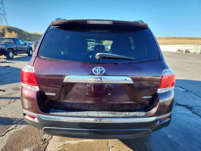 Photo 6 from auction – 2012 TOYOTA HIGHLANDER with VIN 5TDDK3EH6CS096326