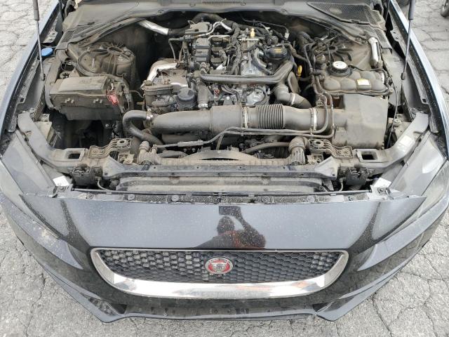 Photo 11 from auction – 2018 JAGUAR XE with VIN SAJAR4FX7JCP37106