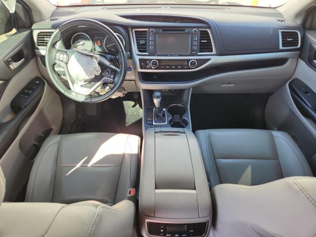 Photo 8 from auction – 2019 TOYOTA HIGHLANDER with VIN 5TDJGRFHXKS075693
