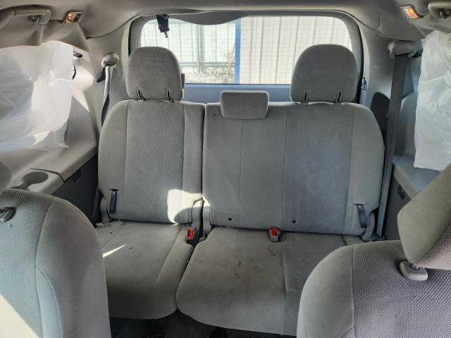 Photo 10 from auction – 2013 TOYOTA SIENNA with VIN 5TDZK3DC1DS316470