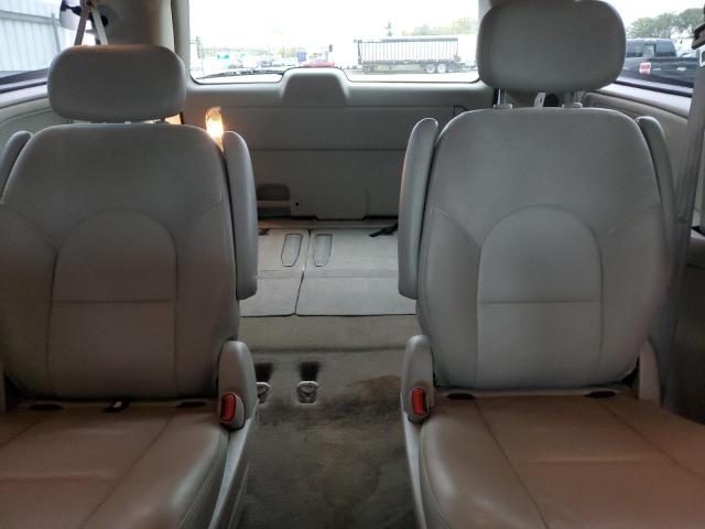 Photo 10 from auction – 2005 CHRYSLER TOWN & COU with VIN 2C4GP64L75R422443