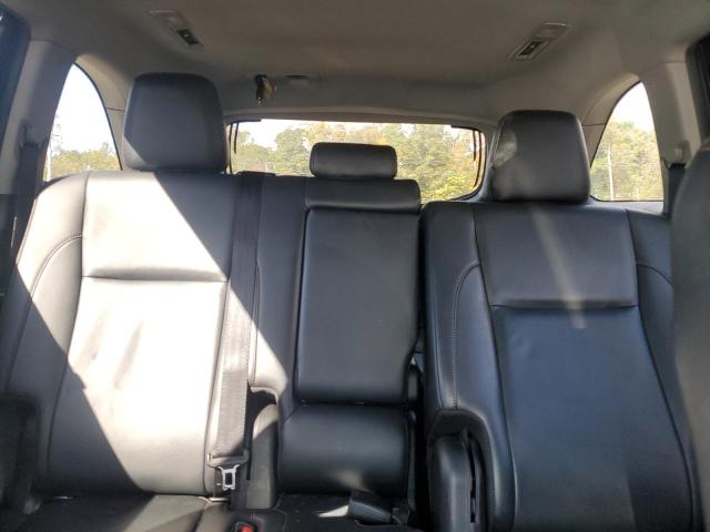 Photo 10 from auction – 2019 TOYOTA HIGHLANDER SE with VIN 5TDJZRFH2KS705037