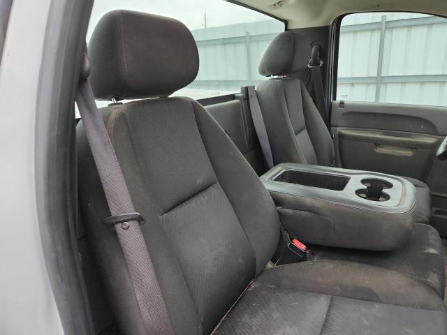 Photo 10 from auction – 2010 CHEVROLET SILVERADO with VIN 1GCPCPEX0AZ192599