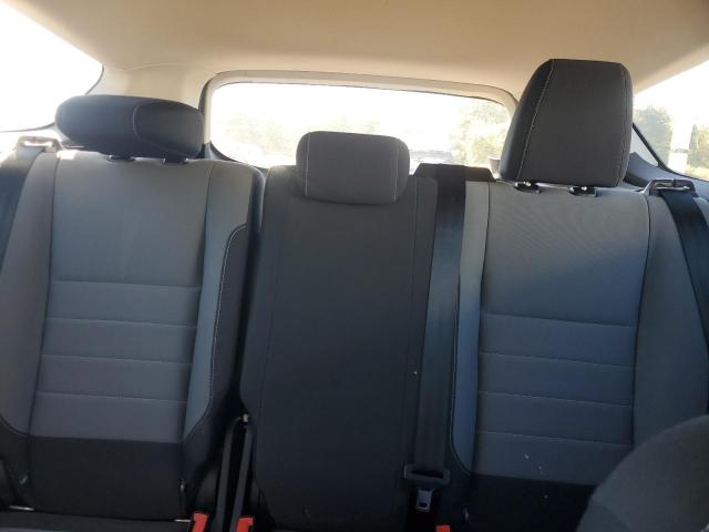 Photo 10 from auction – 2017 FORD ESCAPE S with VIN 1FMCU0F73HUB84629