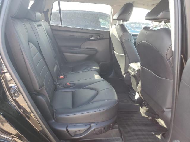 Photo 11 from auction – 2020 TOYOTA HIGHLANDER with VIN 5TDHZRBH9LS016781