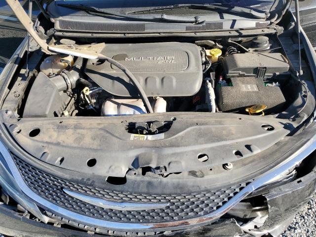 Photo 11 from auction – 2016 CHRYSLER 200 LIMITE with VIN 1C3CCCABXGN143920