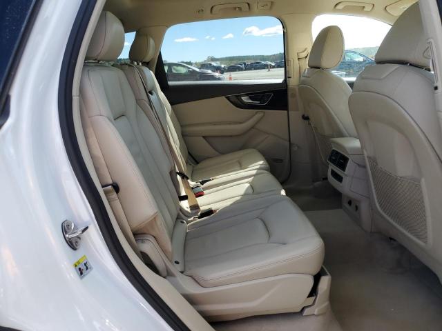 Photo 11 from auction – 2018 AUDI Q7 PREMIUM with VIN WA1LAAF7XJD033080