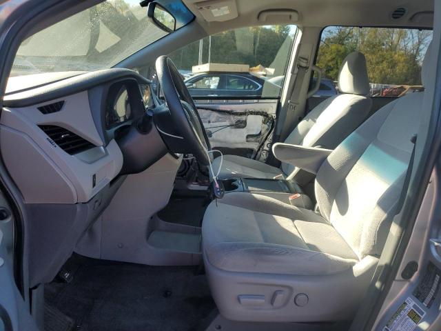 Photo 7 from auction – 2015 TOYOTA SIENNA LE with VIN 5TDKK3DC0FS676737