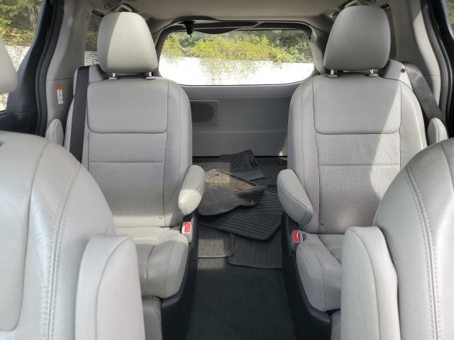 Photo 10 from auction – 2017 TOYOTA SIENNA XLE with VIN 5TDYZ3DC8HS774469