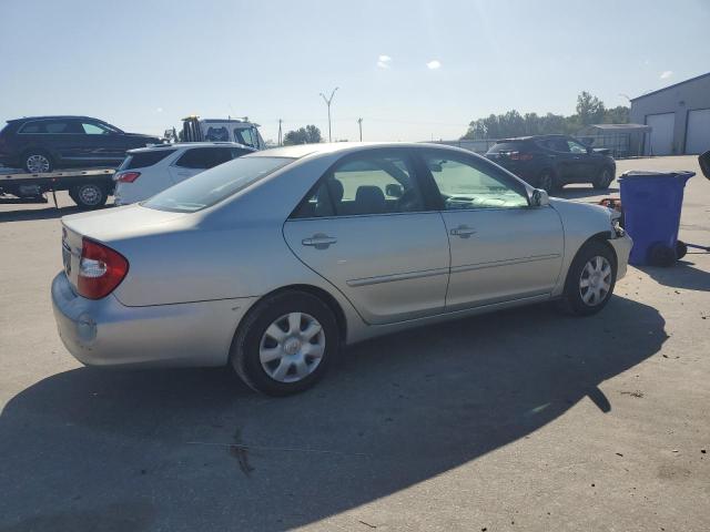 Photo 3 from auction – 2002 TOYOTA CAMRY LE with VIN 4T1BE32K92U065642