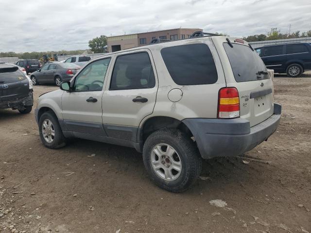 Photo 2 from auction – 2004 FORD ESCAPE with VIN 1FMYU03184KA27318