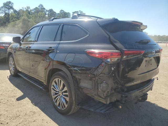 Photo 2 from auction – 2021 TOYOTA HIGHLANDER with VIN 5TDFZRBH4MS107420