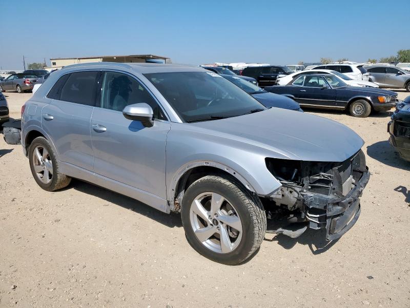 Photo 4 from auction – 2021 AUDI Q3 PREMIUM with VIN WA1AUCF34M1079257