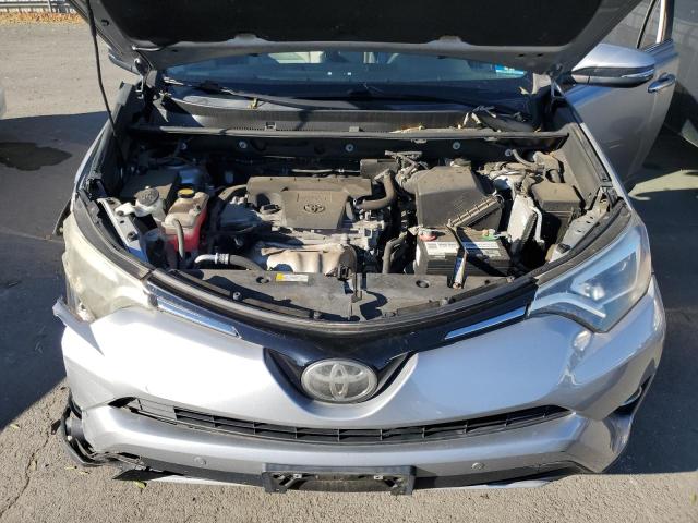 Photo 11 from auction – 2016 TOYOTA RAV4 LIMIT with VIN 2T3DFREV8GW419065