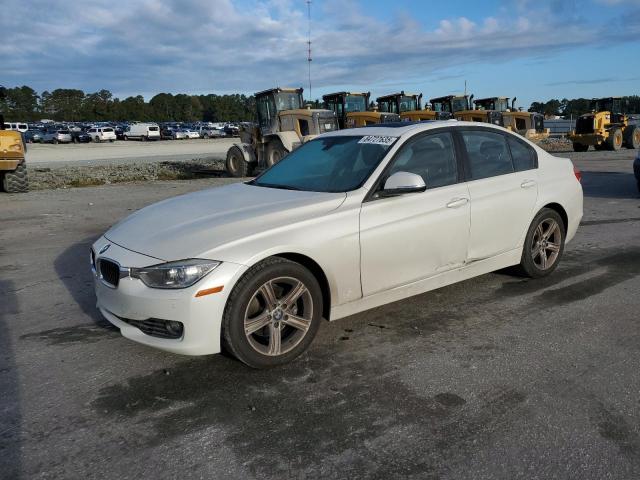 BMW 328 I 2013 with VIN WBA3A5C51DF600332 - Photo from auction