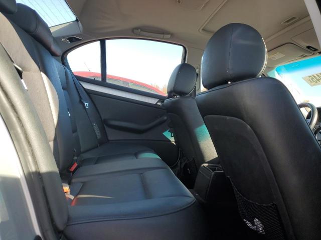 Photo 10 from auction – 2005 BMW 330 XI with VIN WBAEW53405PN38032