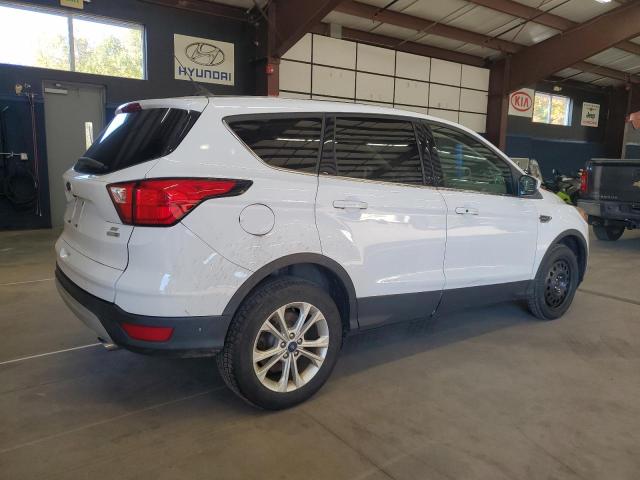 Photo 3 from auction – 2019 FORD ESCAPE SE with VIN 1FMCU9GD0KUA66019