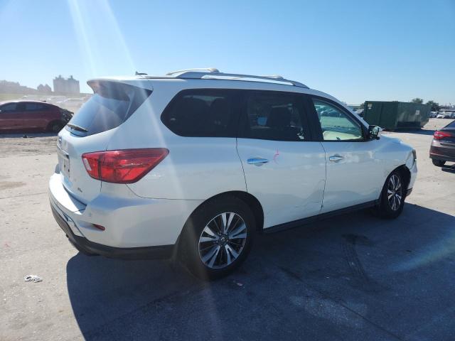 Photo 3 from auction – 2017 NISSAN PATHFINDER with VIN 5N1DR2MN6HC639756
