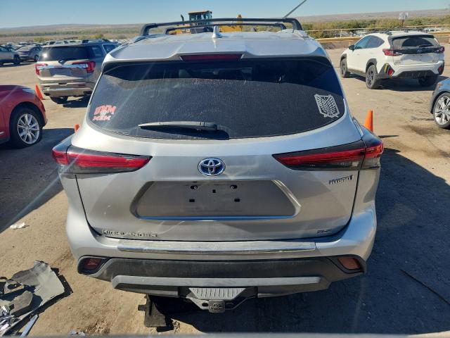 Photo 6 from auction – 2022 TOYOTA HIGHLANDER with VIN 5TDHBRCH5NS539902
