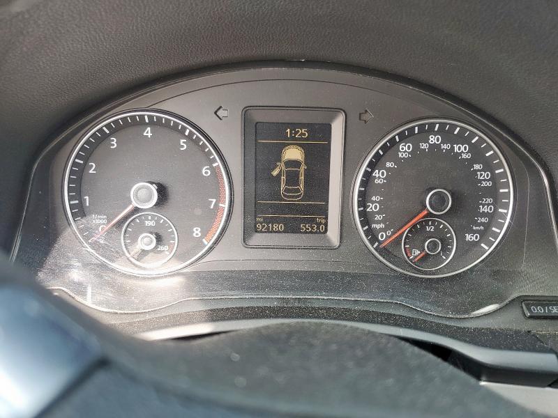 Photo 9 from auction – 2013 VOLKSWAGEN EOS KOMFOR with VIN WVWBW8AH0DV004214