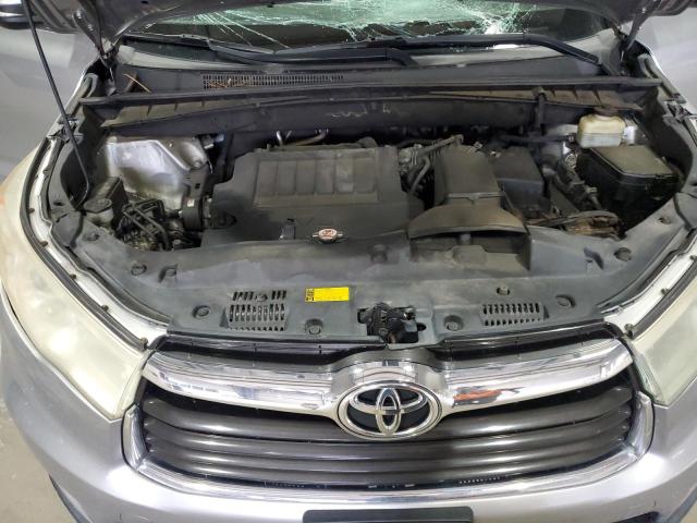 Photo 12 from auction – 2015 TOYOTA HIGHLANDER with VIN 5TDDKRFH1FS167731