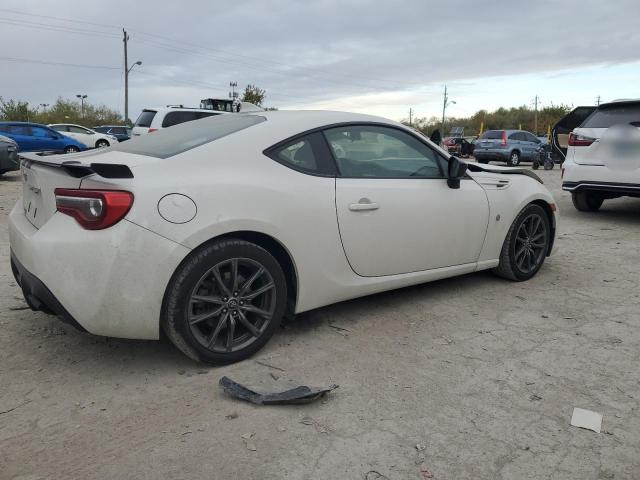 Photo 3 from auction – 2017 TOYOTA 86 BASE with VIN JF1ZNAA14H8707014