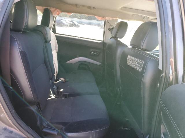Photo 11 from auction – 2011 MITSUBISHI OUTLANDER SE with VIN JA4JT3AW0BU016642
