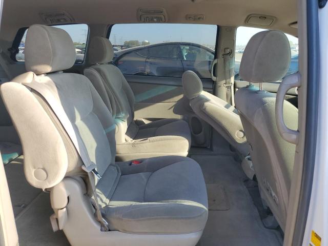 Photo 11 from auction – 2005 TOYOTA SIENNA CE with VIN 5TDZA23C55S245693