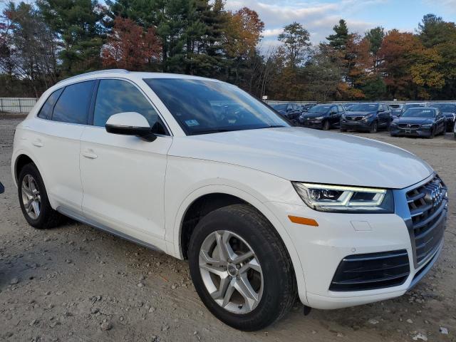 Photo 4 from auction – 2018 AUDI Q5 PREMIUM with VIN WA1BNAFY4J2026050