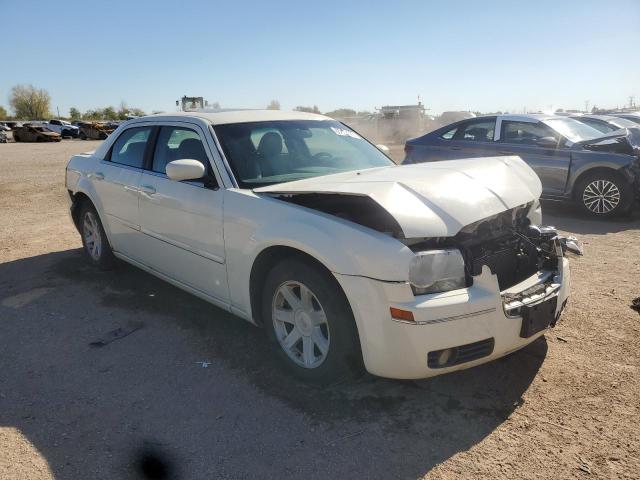 Photo 4 from auction – 2005 CHRYSLER 300 TOURIN with VIN 2C3JA53G75H595704
