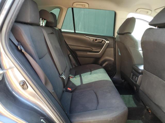 Photo 11 from auction – 2022 TOYOTA RAV4 LE with VIN JTMK1RFV5ND093479