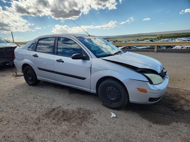 Photo 4 from auction – 2005 FORD FOCUS ZX4 with VIN 1FAFP34N65W140576