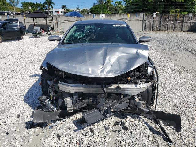 Photo 5 from auction – 2015 CHRYSLER 200 C with VIN 1C3CCCCG8FN641007