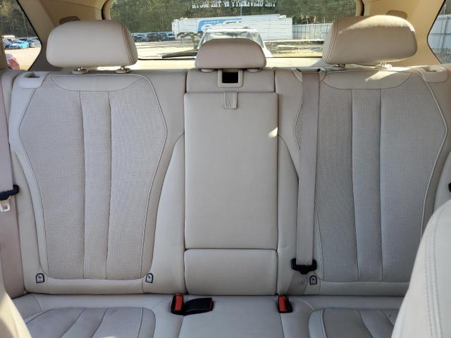 Photo 10 from auction – 2015 BMW X5 XDRIVE5 with VIN 5UXKR6C58F0J74141