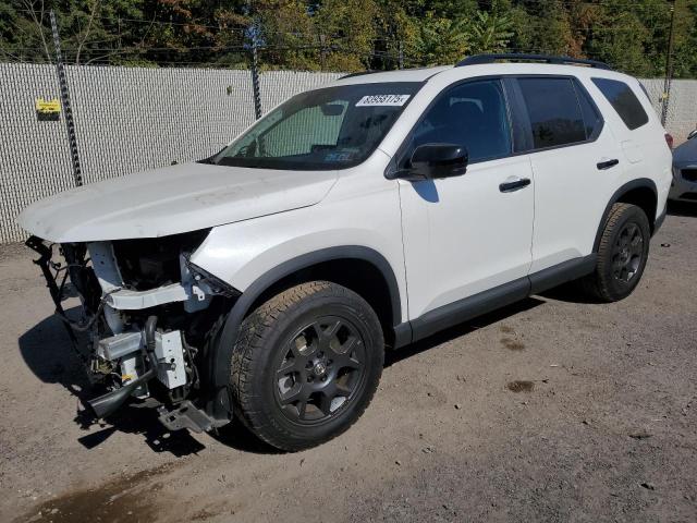 HONDA PILOT TRAI 2025 with VIN 5FNYG1H66SB064092 - Photo from auction