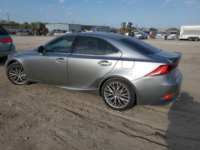 Photo 2 from auction – 2017 LEXUS IS with VIN JTHBA1D28H5046227