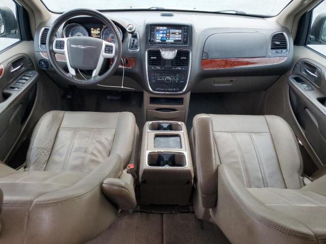 Photo 8 from auction – 2016 CHRYSLER TOWN & COU with VIN 2C4RC1BG2GR206225