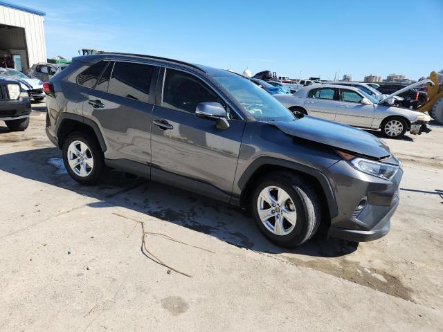 Photo 4 from auction – 2021 TOYOTA RAV4 with VIN 2T3W1RFV8MC100879