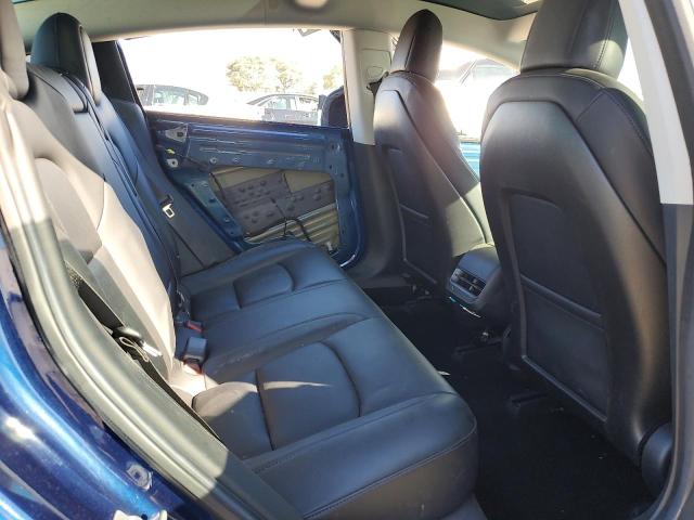 Photo 10 from auction – 2018 TESLA MODEL 3 with VIN 5YJ3E1EA7JF076615