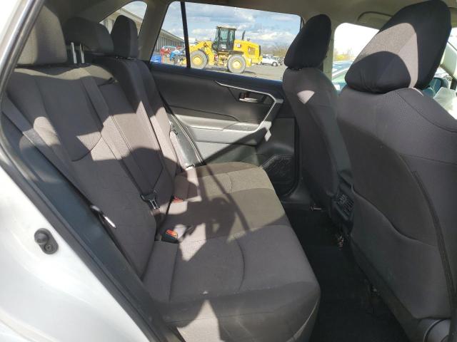 Photo 11 from auction – 2023 TOYOTA RAV4 XLE with VIN JTMP1RFV5PD093586