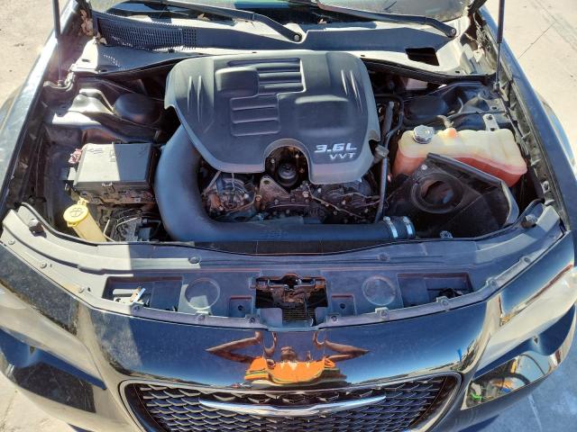 Photo 11 from auction – 2016 CHRYSLER 300 S with VIN 2C3CCAGG8GH183042