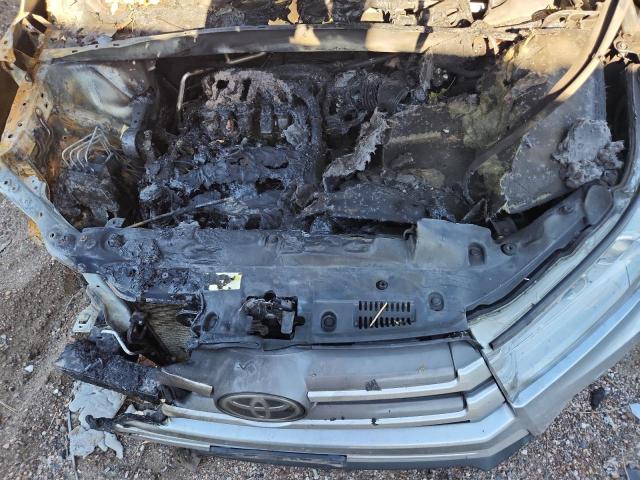 Photo 12 from auction – 2018 TOYOTA HIGHLANDER with VIN 5TDJZRFH0JS533167