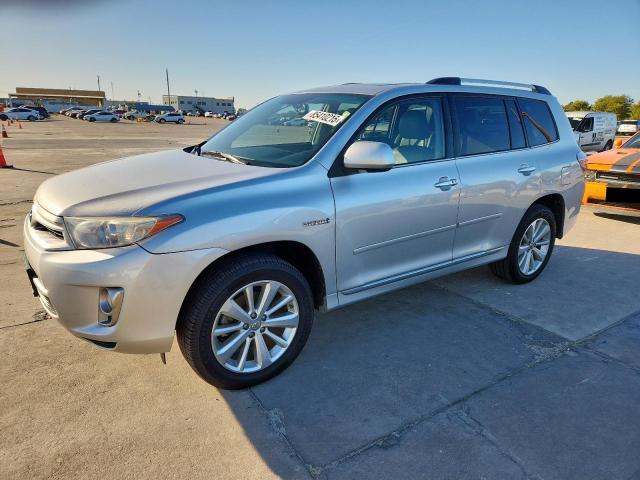 TOYOTA HIGHLANDER 2011 with VIN JTEDC3EH1B2000665 - Photo from auction