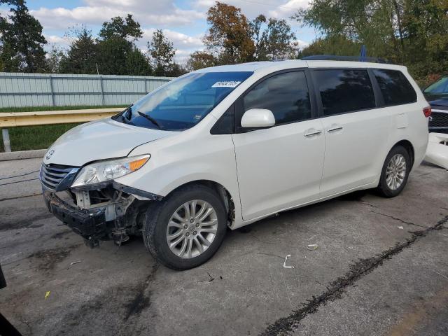 TOYOTA SIENNA XLE 2015 with VIN 5TDYK3DC0FS660600 - Photo from auction