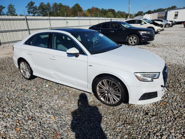 Photo 4 from auction – 2017 AUDI A3 PREMIUM with VIN WAUGUGFF5H1042285