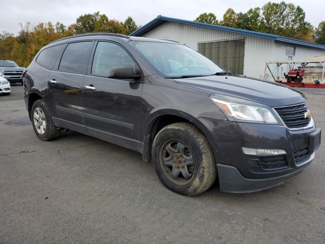 Photo 4 from auction – 2017 CHEV TRAVERSE LS with VIN 1GNKVFED4HJ135083