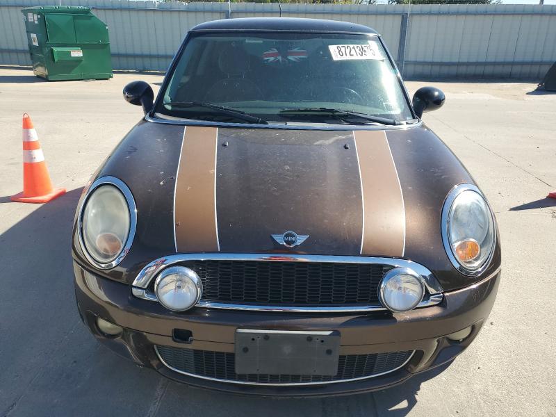 Photo 5 from auction – 2010 MINI COOPER with VIN WMWMF3C59ATZ66997