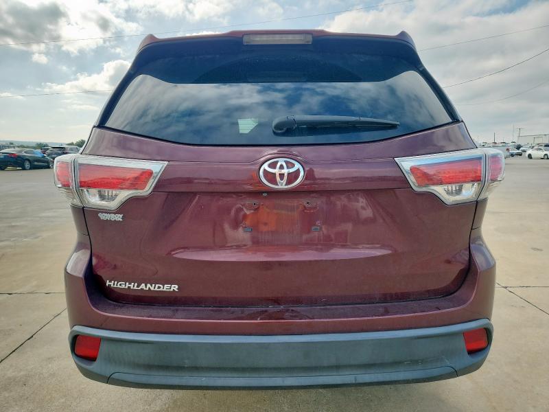 Photo 6 from auction – 2016 TOYOTA HIGHLANDER with VIN 5TDZKRFH9GS183523