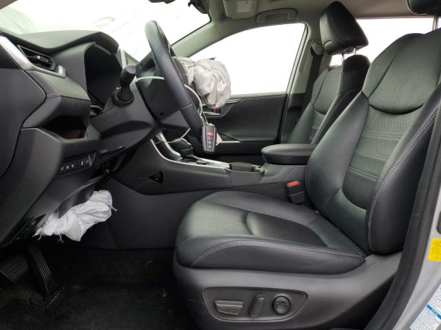Photo 7 from auction – 2020 TOYOTA RAV4 LIMIT with VIN JTMDWRFV9LD070620